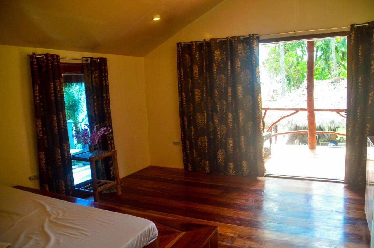Camaya-an Paradise Beach Resort Malabugas Bagian luar foto