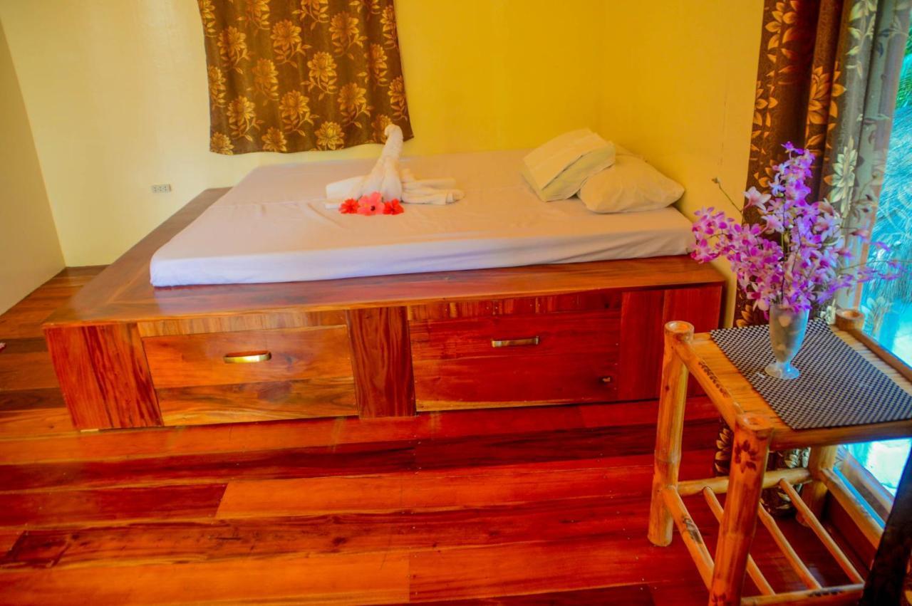 Camaya-an Paradise Beach Resort Malabugas Bagian luar foto